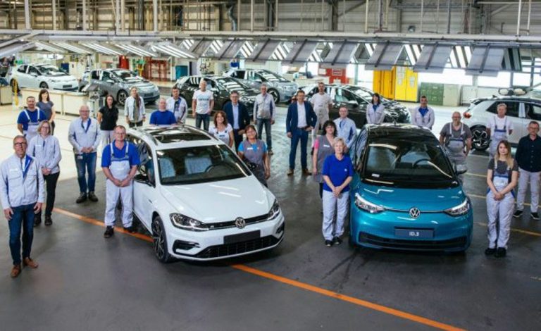 De la fábrica de Zwickau sale el último Volkswagen con motor de combustión