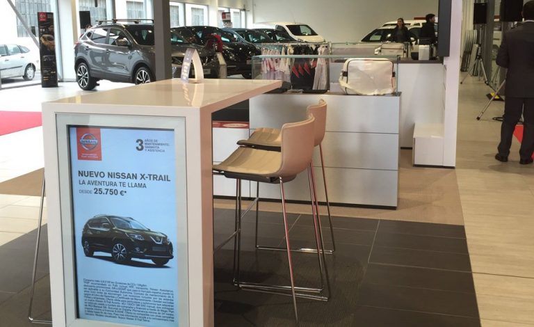 Las ventas de coches siguen cayendo