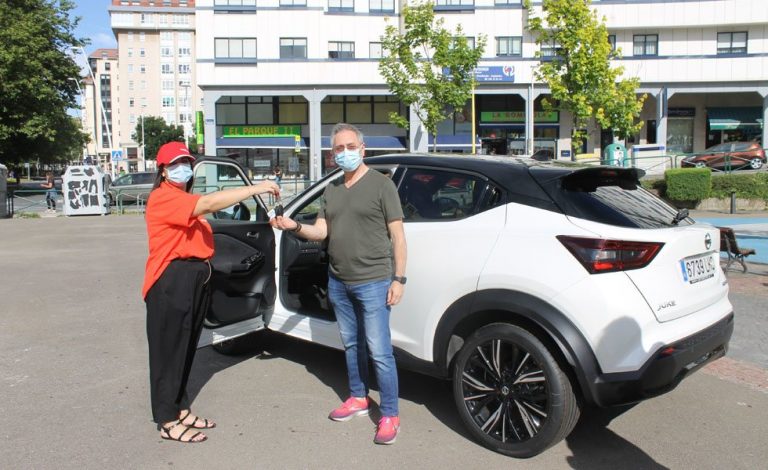 Nissan ya vende coches por WhatsApp