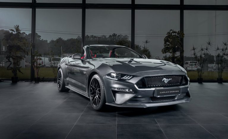 Carlex Design le da al Ford Mustang GT Convertible un exclusivo interior