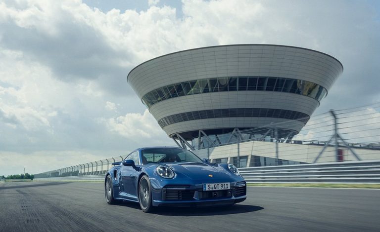 Porsche 911 Turbo Coupé y Cabriolet 2020. De 0 a 100 km/h en 2,8 segundos
