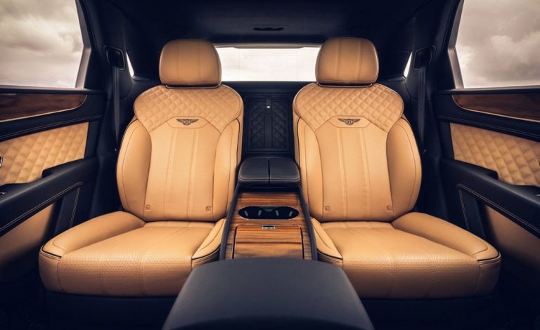 Bentley Bentayga. Esta es su exclusiva versión de cuatro plazas