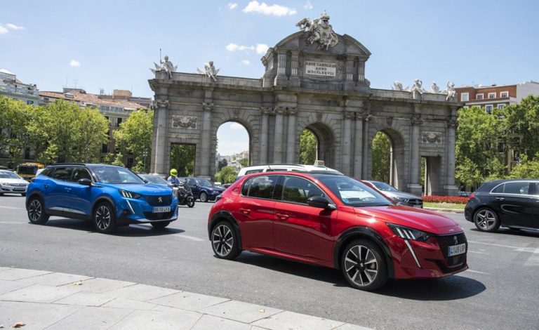 Peugeot e-208 y e-2008. De ruta por Madrid