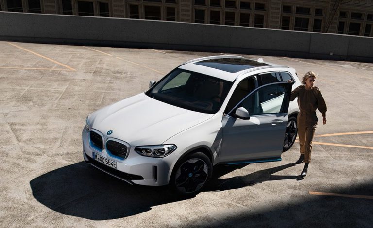 BMW iX3. Es tan eficiente como caro