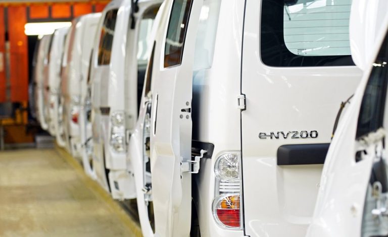 Acuerdo en Nissan: no se cerrarán fábricas en Barcelona hasta 2021