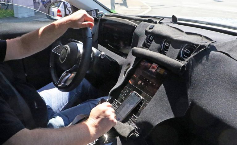 El nuevo Mercedes Clase C familiar, espiado por dentro y por fuera
