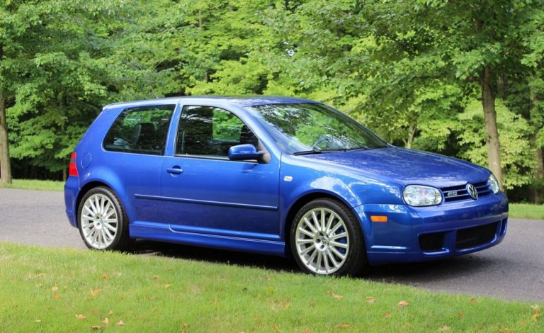Este Volkswagen Golf R32 de 2004 ha sido más caro que un Golf R a estrenar