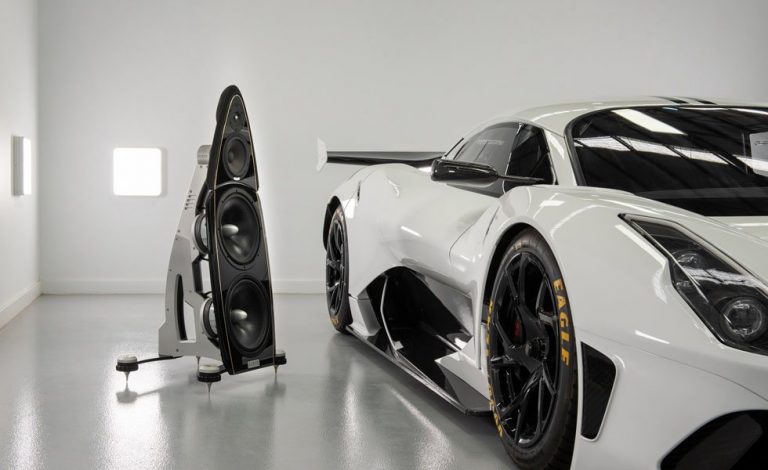 Brabham y Kyron fabrican estos impresionantes, y caros, altavoces