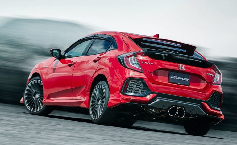 Mugen imprime su sello personal a los Honda Civic