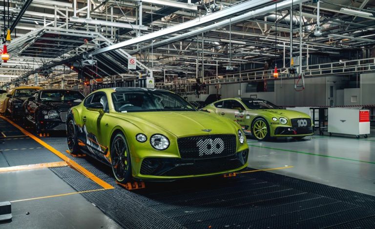 Bentley Continental GT Pikes Peak Edition. El primero sale de la factoría de Crewe