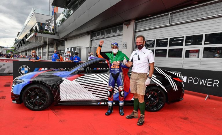 El piloto de Moto GP Miguel Oliveira ya tiene su flamante BMW M4 Coupé