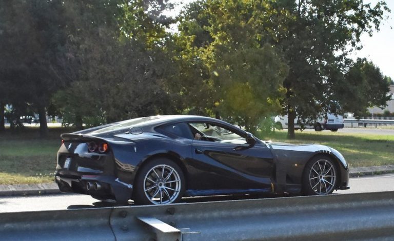 ¿Será un 812 GTO esto en lo que trabaja Ferrari?