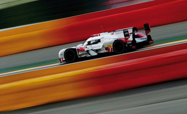 Audi bate a Porsche en una batalla épica