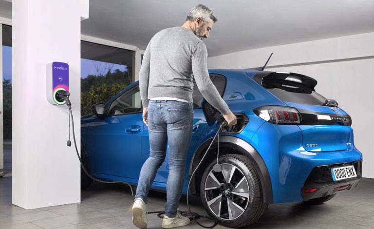 OneElectric: primer renting eléctrico todo incluido