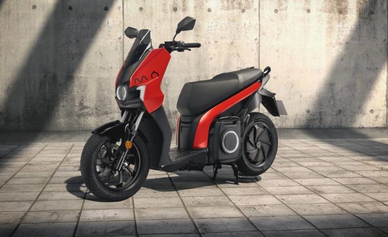 Seat MÓ eScooter 125. La primera motocicleta 100% eléctrica de la marca