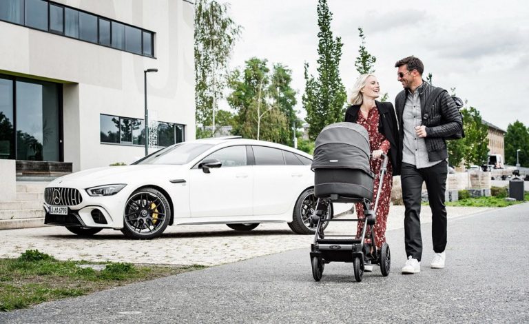 Hartan y Mercedes-AMG crean el cochecito de los futuros petrolhead