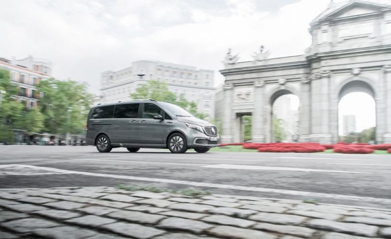 Conducimos el Mercedes EQV. La furgoneta más tecnológica