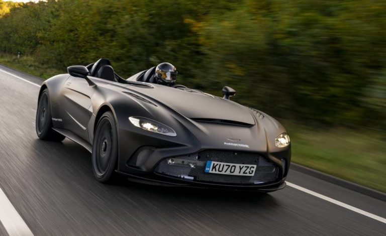 Aston Martin V12 Speedster. La nueva bestia británica ya pisa el asfalto
