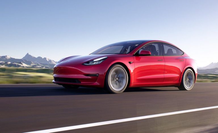 Tesla Model 3 2021. Encuentra las diferencias