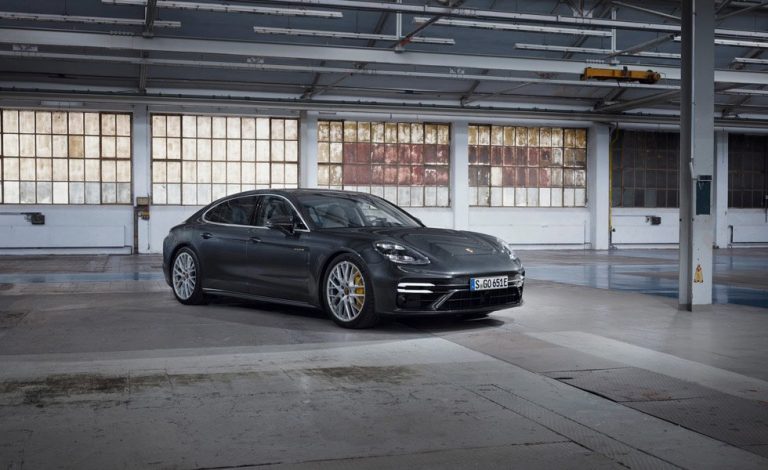 Porsche Panamera Turbo S E-Hybrid. 700 caballos y etiqueta Cero