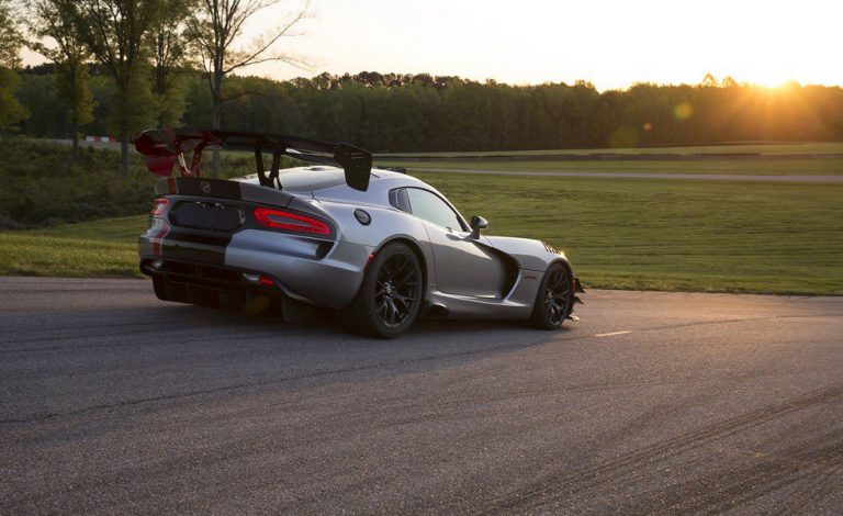 Dodge Viper ACR. El Viper «de calle» más rápido de la historia