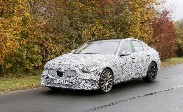 Mercedes C43. Entrada a la gama de AMG