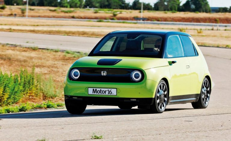 Honda e Advance. Arte urbano