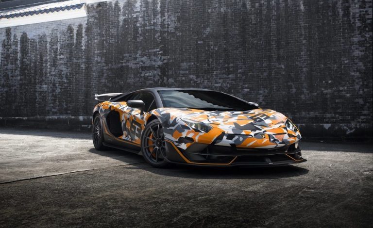 Lamborghini Aventador SVJ 63. Este rinde un homenaje al récord de Nürburgring
