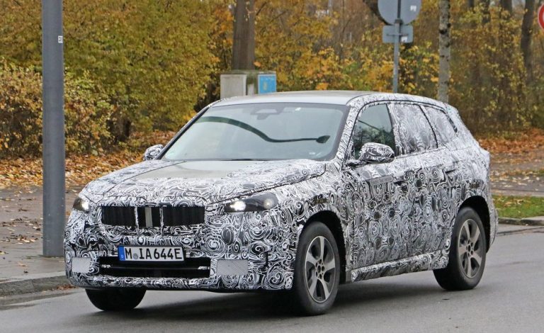 iX1. El SUV eléctrico más pequeño de BMW se prepara