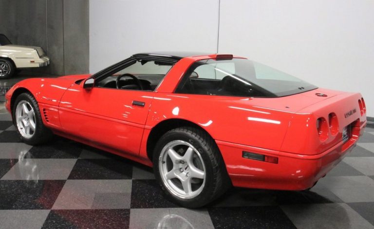 67.995 dólares piden por este Corvette ZR1 que tiene solo 43 kilómetros