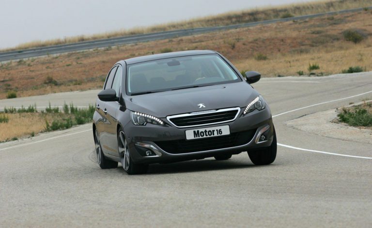 Peugeot 308 1.6L BlueHdi 100 CV S&S. Aumentando la familia diésel