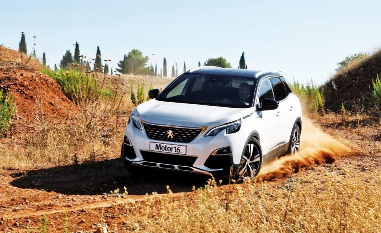 Peugeot 3008 Hybrid4 300 GT Line. Por buenas razones, un Peugeot único