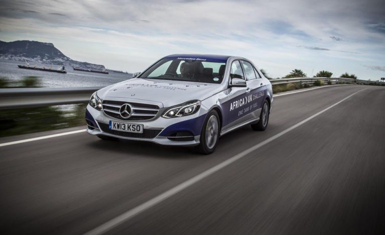 Mercedes E300 BlueTEC Hybrid. 1.968 km non-stop