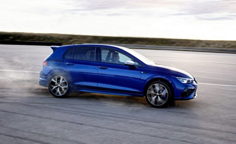 Volkswagen Golf R. Cada uno de sus 320 CV cuesta 160 euros