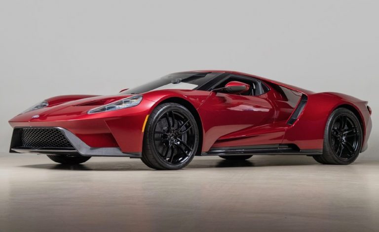 Hasta el vicepresidente de diseño de Ford vende su Ford GT