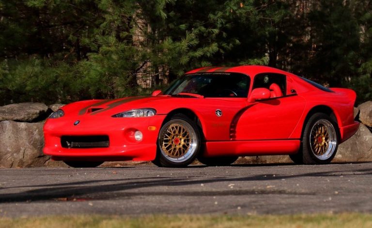 Este es el único Dodge Viper GTS CS del planeta