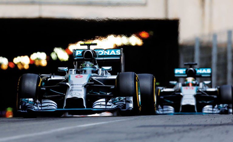 El primer choque de trenes