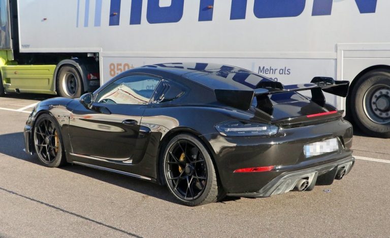 Porsche Cayman GT4 RS. Pequeños cambios
