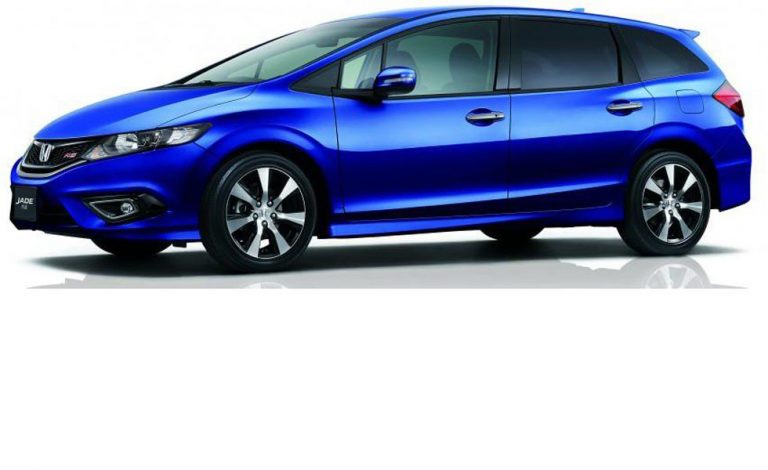 Honda Jade RS. Estrena el eficiente propulsor 1.5 i-VTEC Turbo