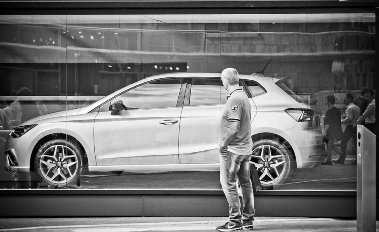 Comprar un coche de segunda mano es la mejor opción en 2021