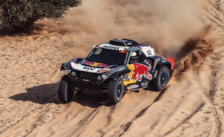 Dakar 2021: Etapa 11. Una jornada y 15 minutos de ventaja