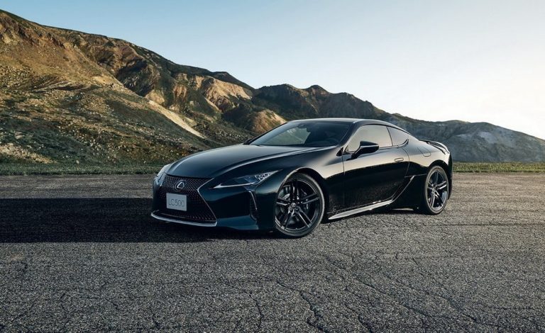 Lexus LC 500 Inspiration Series. Protagonismo al color negro