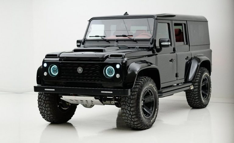 Ares Design moderniza el Land Rover Defender 110 clásico