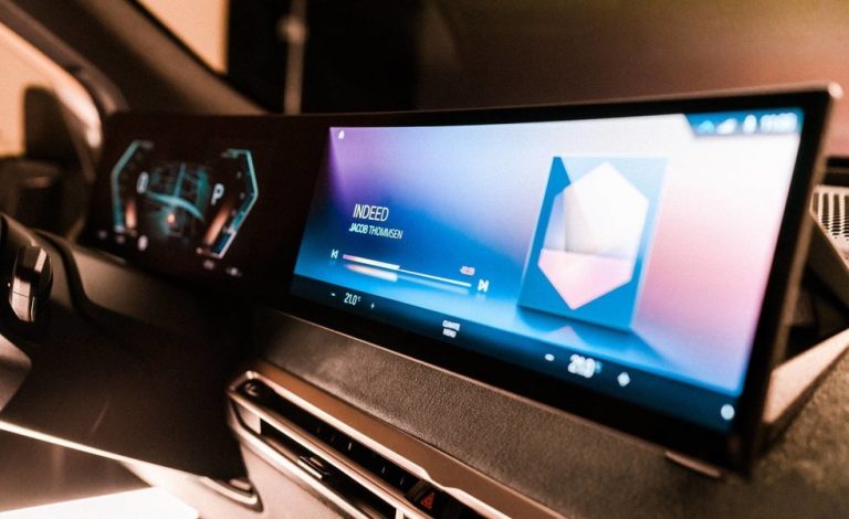 BMW desvela la nueva generación del sistema iDrive