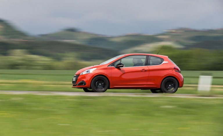 Nuevo Peugeot 208. Ya lo hemos conducido