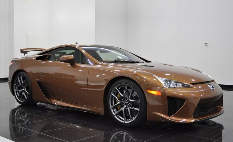 Este Lexus LFA se encuentra a la venta