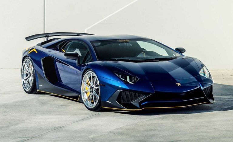 Vossen firma las exclusivas llantas de este Lamborghini Aventador SV