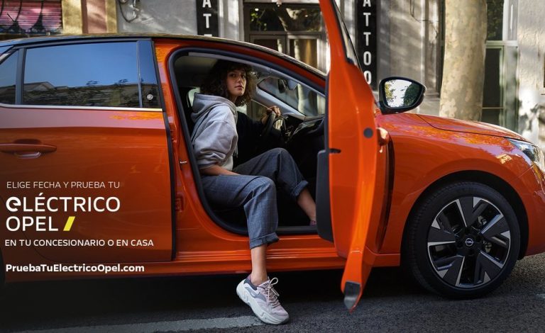 Opel te invita a probar sus eléctricos y te los lleva a casa