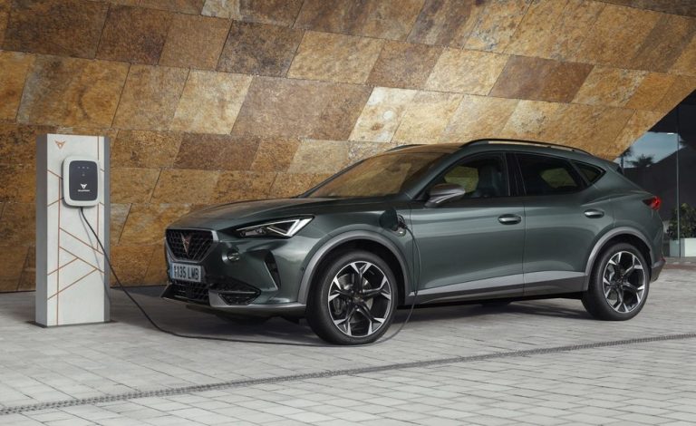 La versión híbrida enchufable del Cupra Formentor ya se vende en España