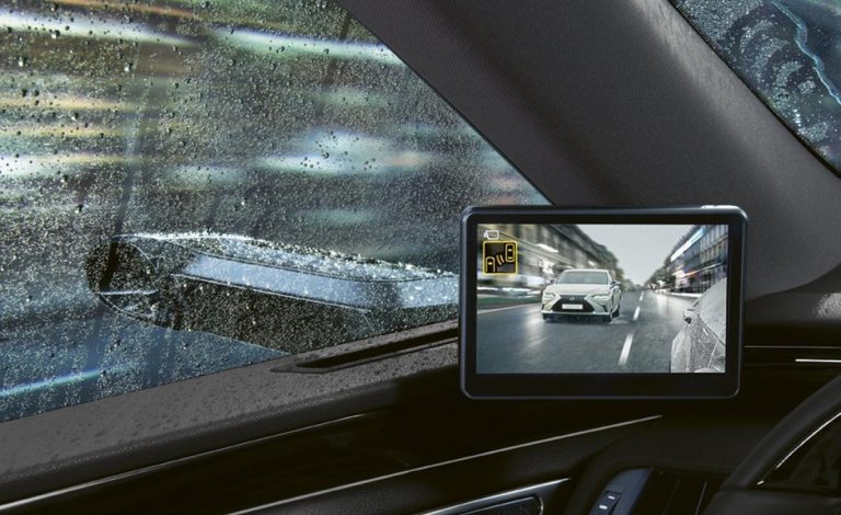 Conducimos el Lexus ES 300h. Cambia tu punto de vista